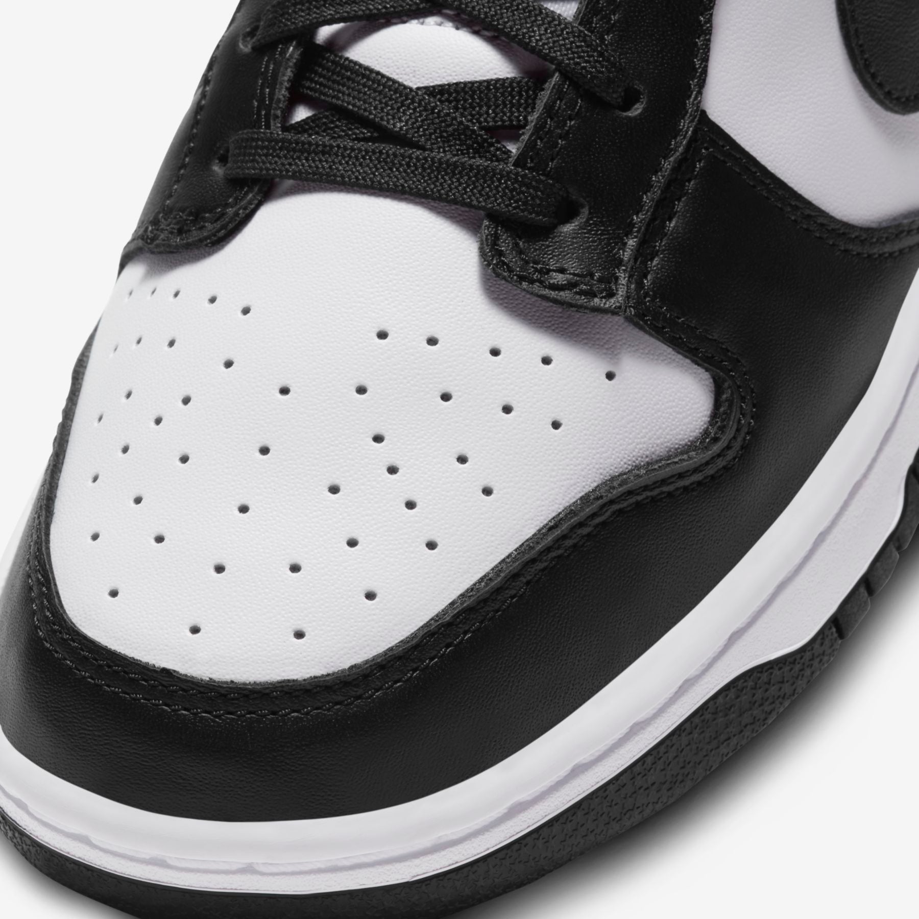 Nike Dunk Low Retro Black White Panda 