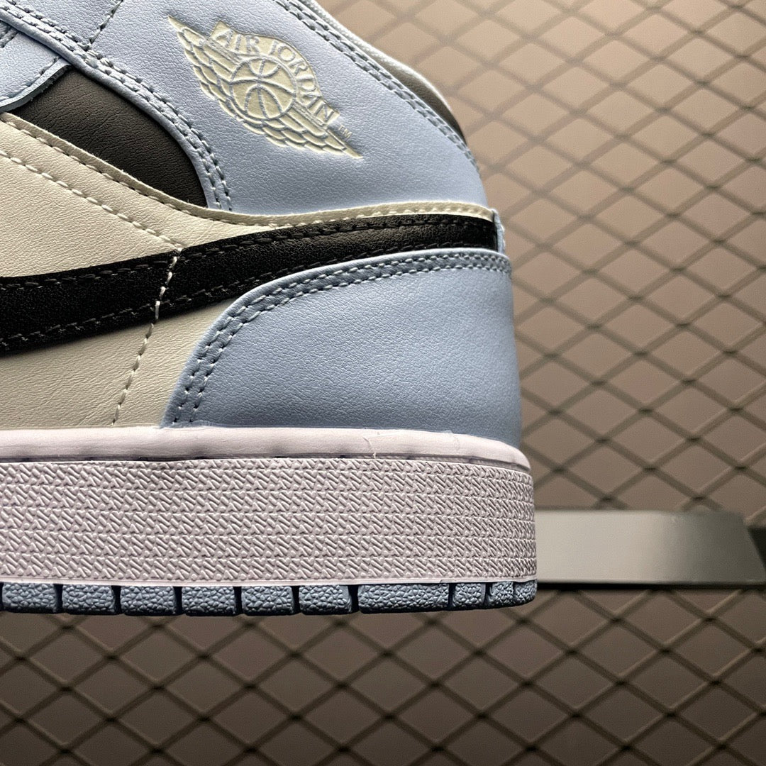 Nike Air Jordan 1 Mid Ice Blue