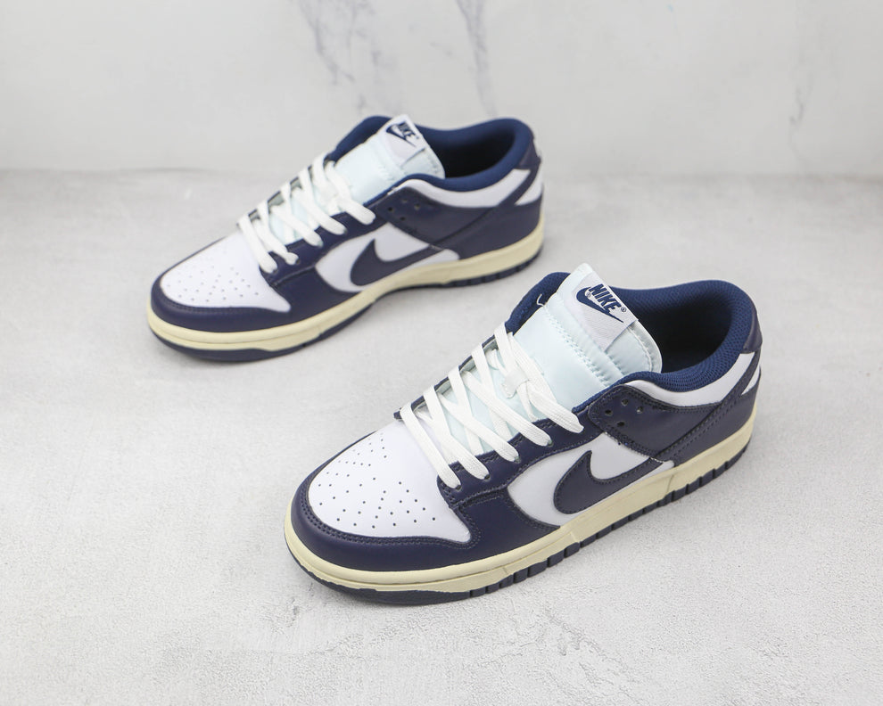 Nike Dunk Low Vintage Navy 