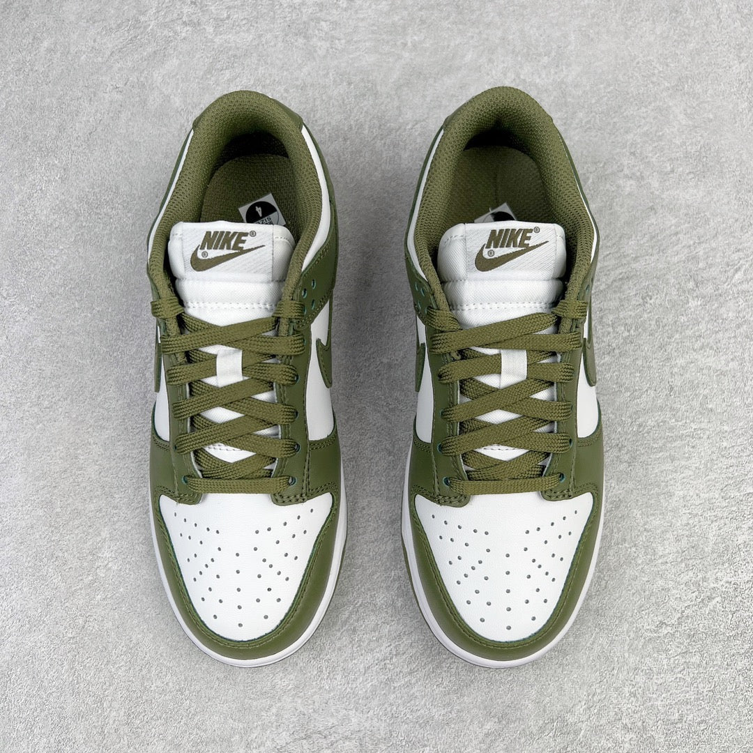 Nike Dunk Low "Medium Olive"