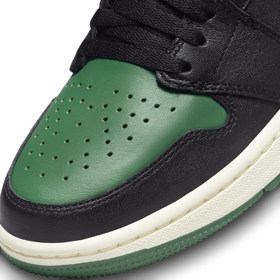 Nike Air Jordan 1 Retro High "Eastside Golf" 