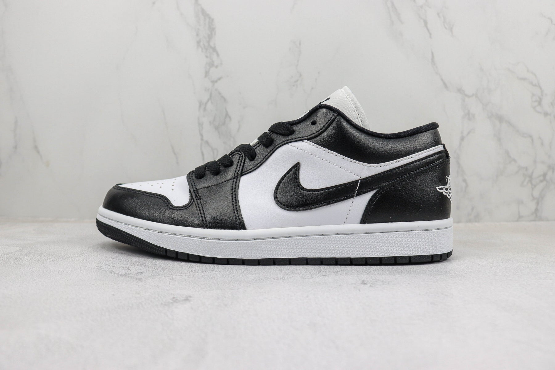 Nike Air Jordan 1 Low "Panda"