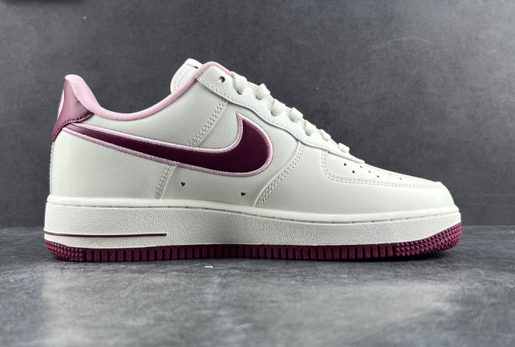 Nike Air Force 1 ''Valentine's Day 2023'' 