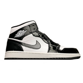 Nike Air Jordan 1 Mid “Carbon Fiber” 