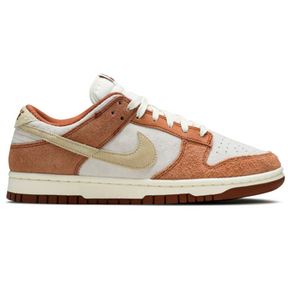 Nike Dunk Low "Medium Curry”