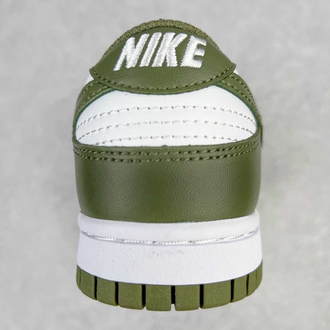 Nike Dunk Low "Medium Olive"