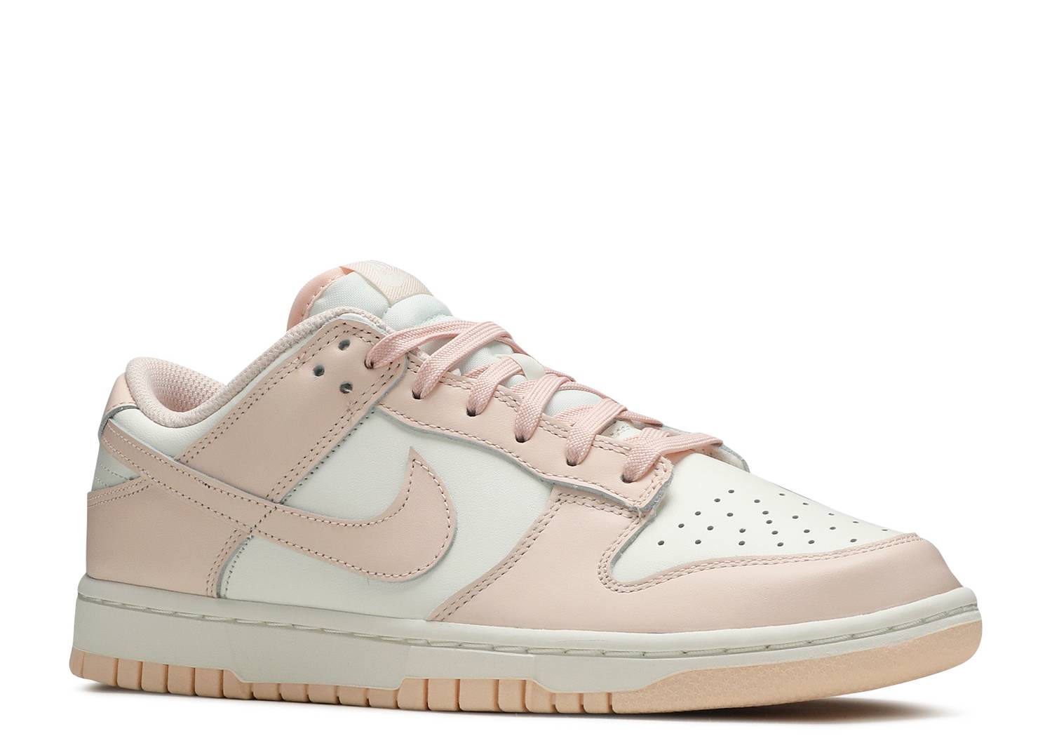 Nike Dunk Low "Orange Pearl"