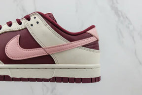 Nike Dunk Low "Valentine's Day 2023" 